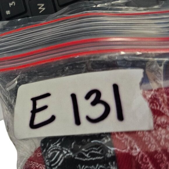 Valabasas Mens Paisley Print Slim Fit Pants 32 Red & Black Split Bandana Stretch - Picture 12 of 12